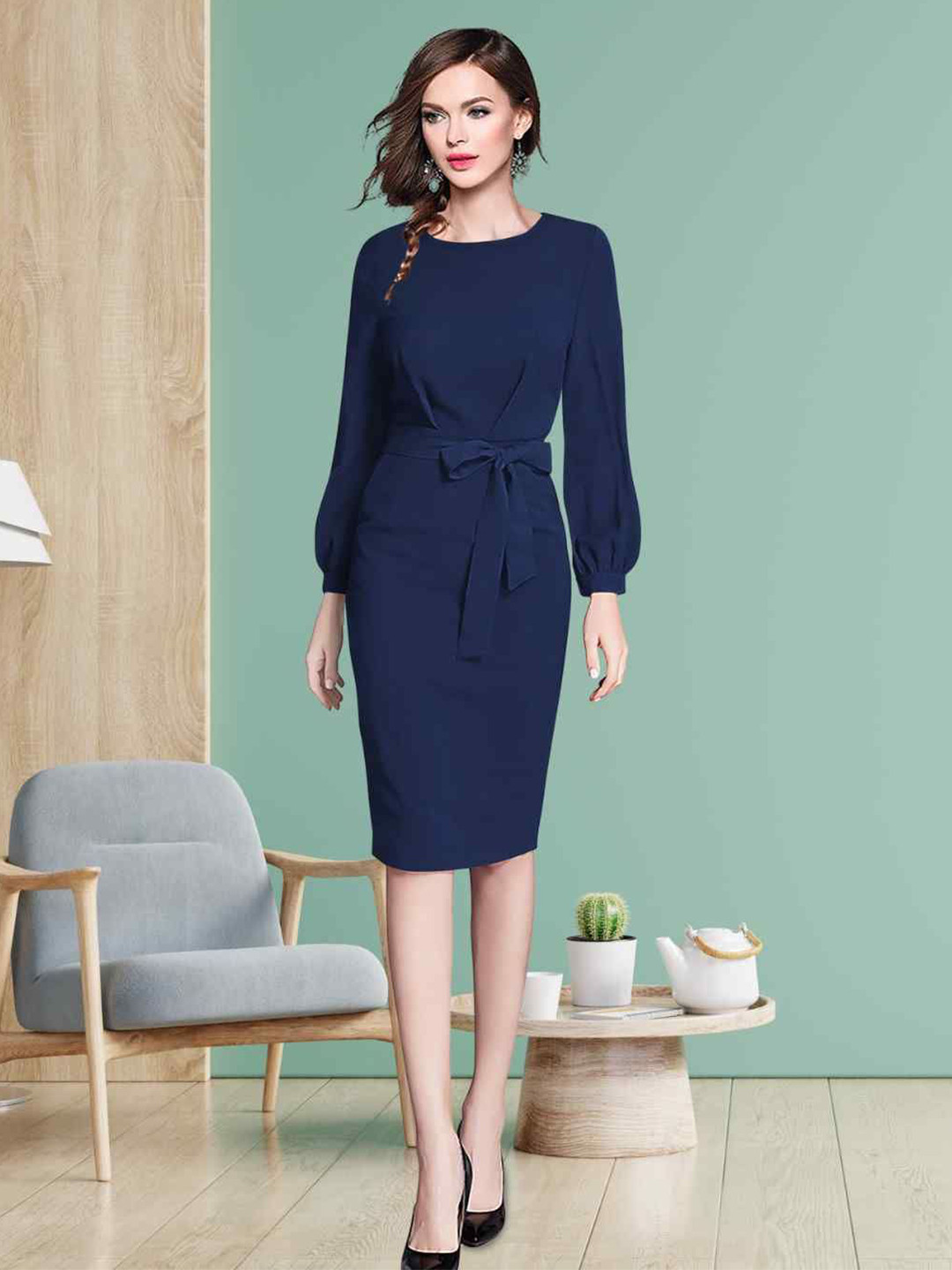 DressBerry Cuffed Sleeves Bodycon With Bow Detail Dress