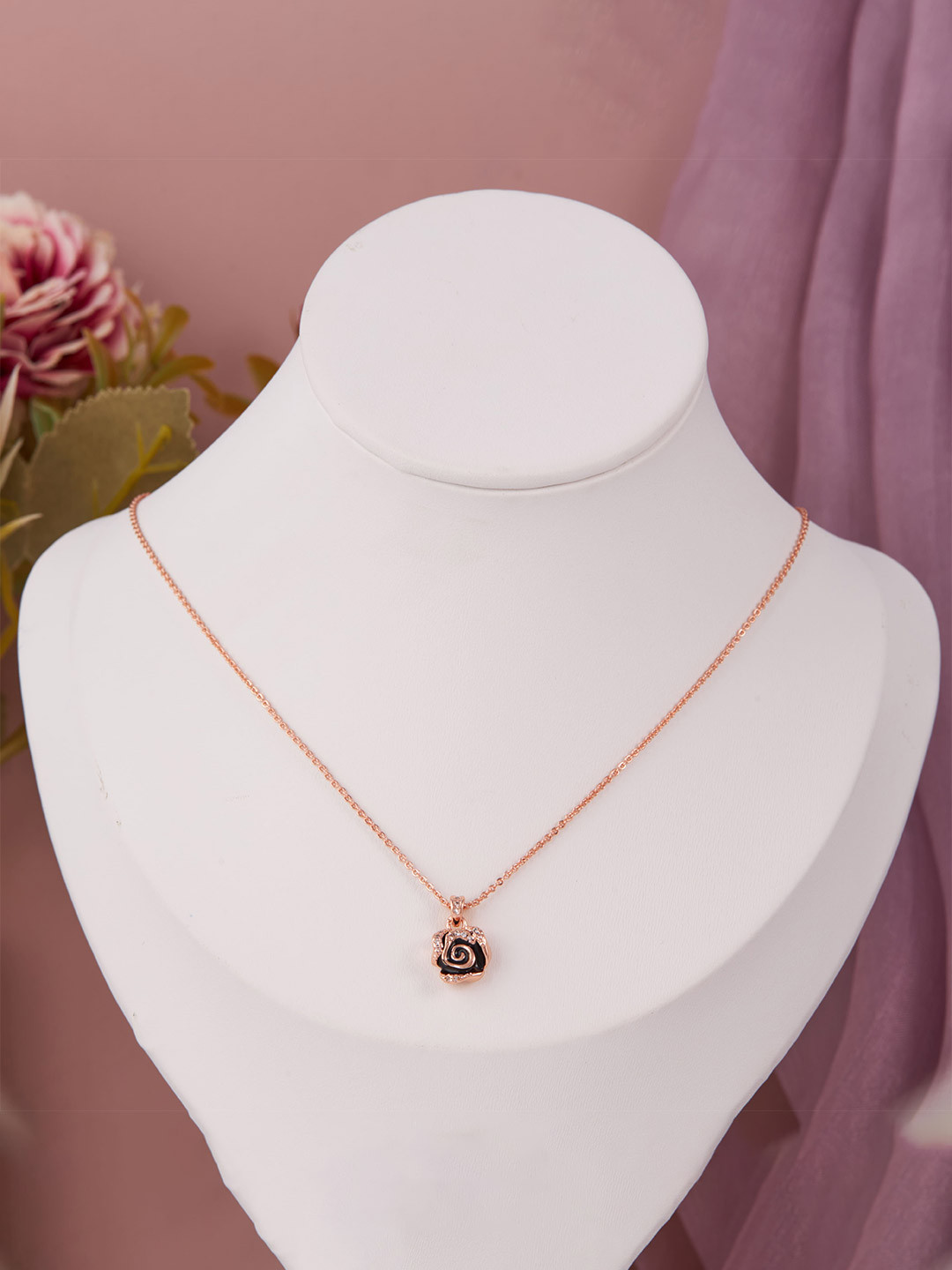 GC Jewelery Stainless Steel Rose Gold-Plated Artificial Stones Pendants with Chains