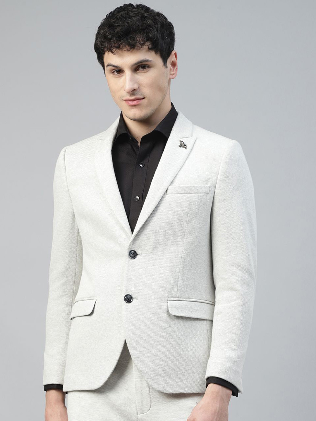 Givo Single-Breasted Uncrushable Peaked Lapel Blazers