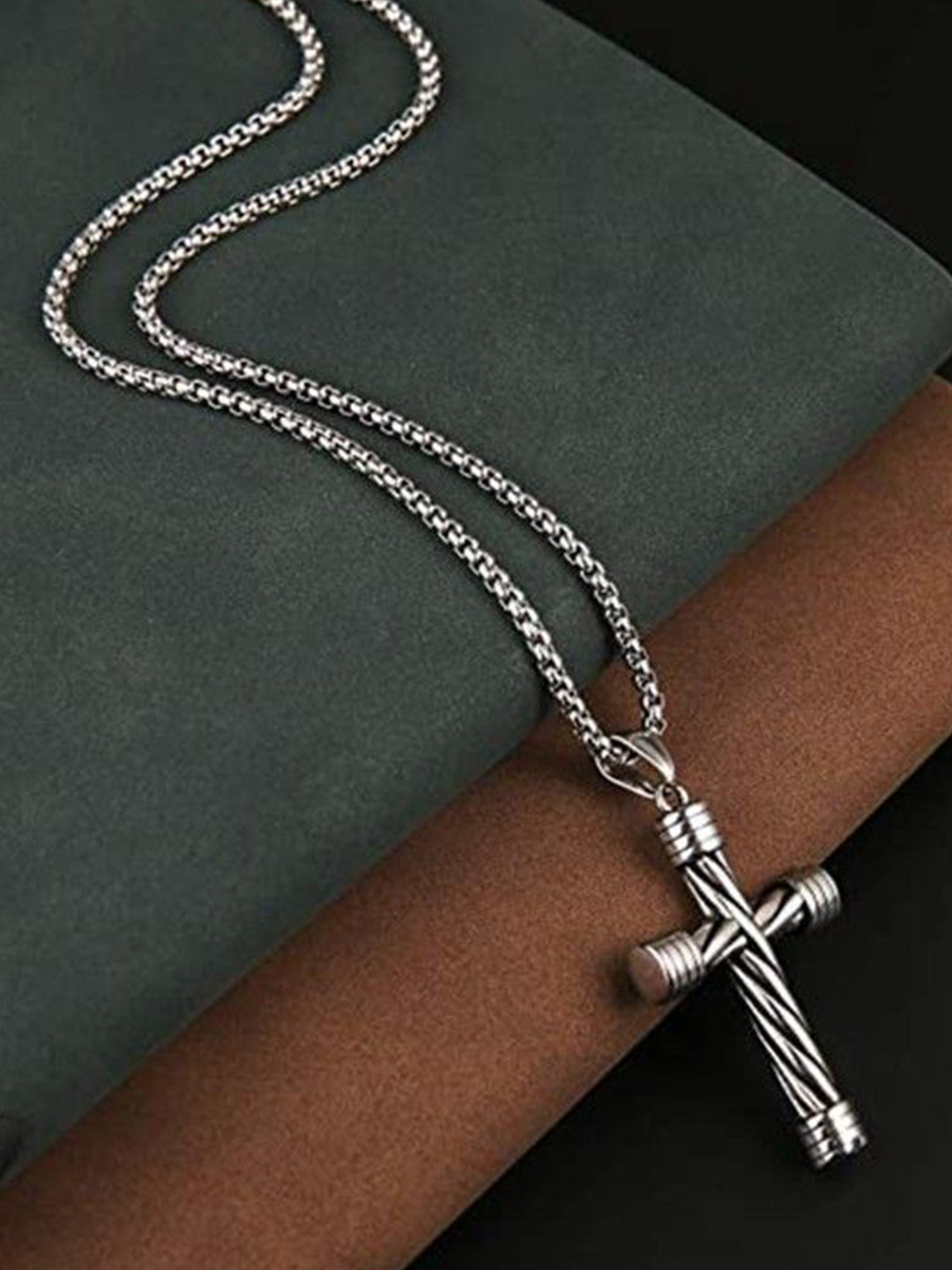 AGARWALPRODUCT Unisex Silver-Plated Jesus Christ Cross Pendant With Chain