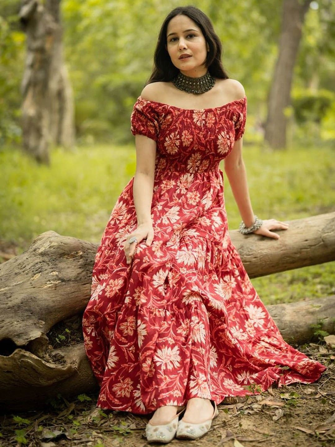 DIVASTRI Women Printed Off-Shoulder Anarkali Kurta