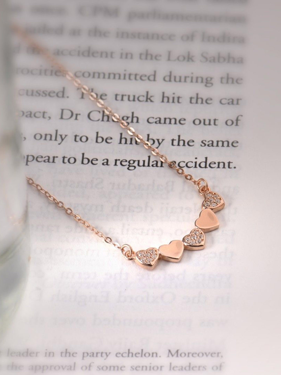 RACHIVA 925 Sterling Silver Rose Gold Cascade Heart Pendant with Link Chain