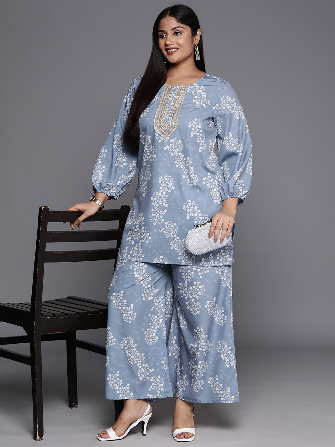 A PLUS BY AHALYAA Plus Size Floral Print Zari Ethnic Tunic with Palazzos