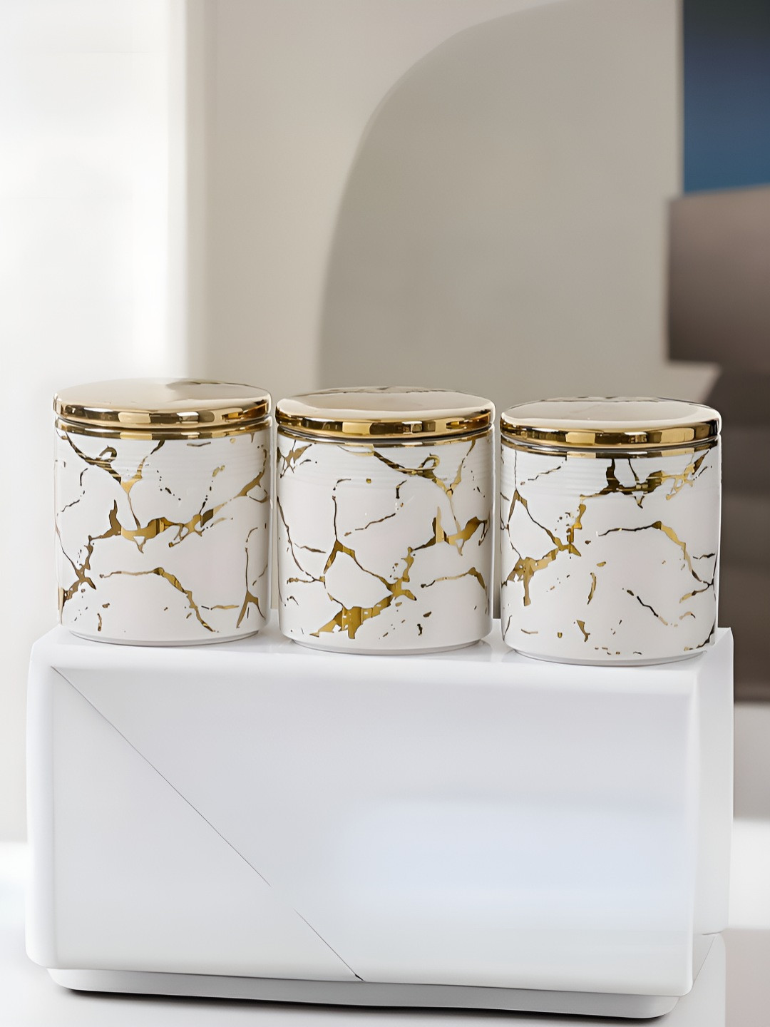 The Better Home White Marble Ceramic Dishwasher Safe 3 Piece Clip-On Jar-310ml