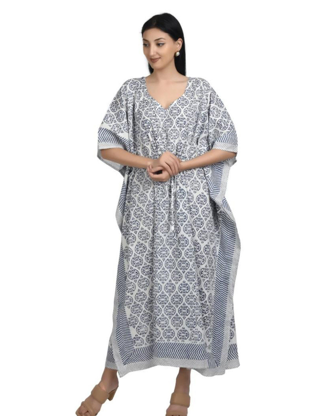 Fabric Venue Women Printed Kaftan Maxi Dress