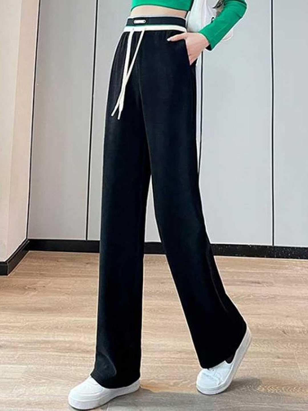 Outzidr Black Cozy Drawstring Joggers