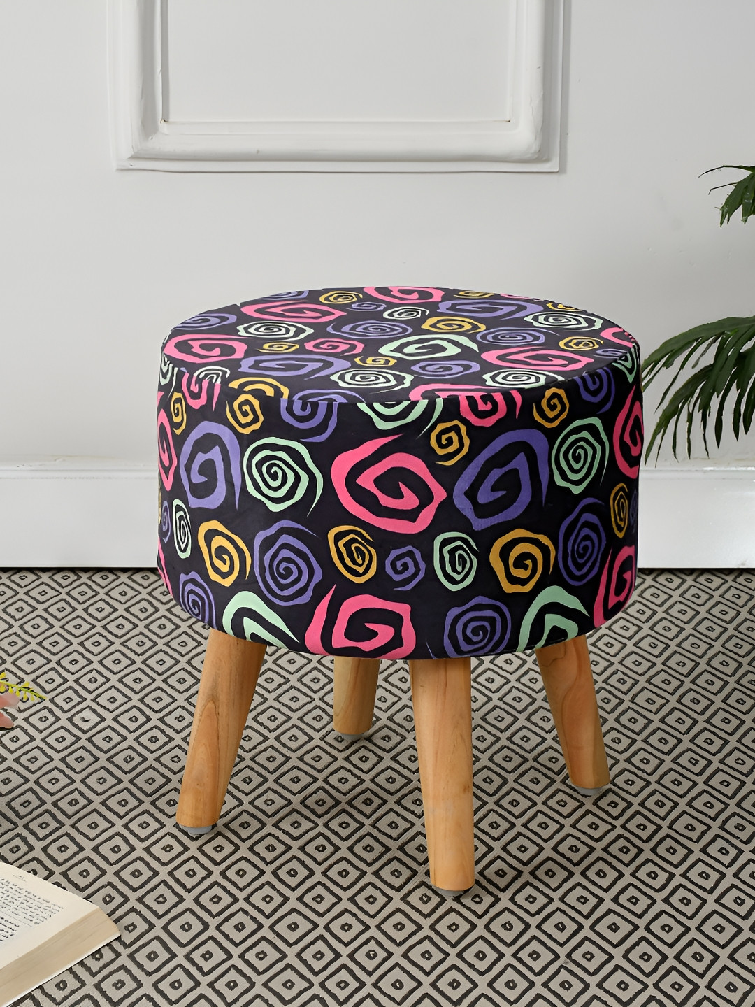 RIANCE CREATIONS Black & Purple Printed Round Shape