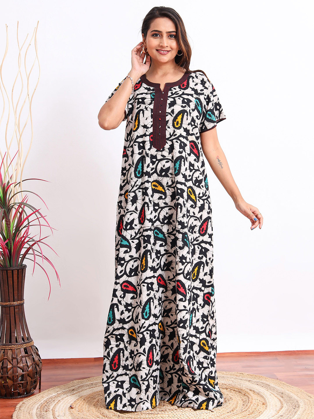 9shines Label Women Pure Cotton A Line Nightdress in Traditional Batik Print