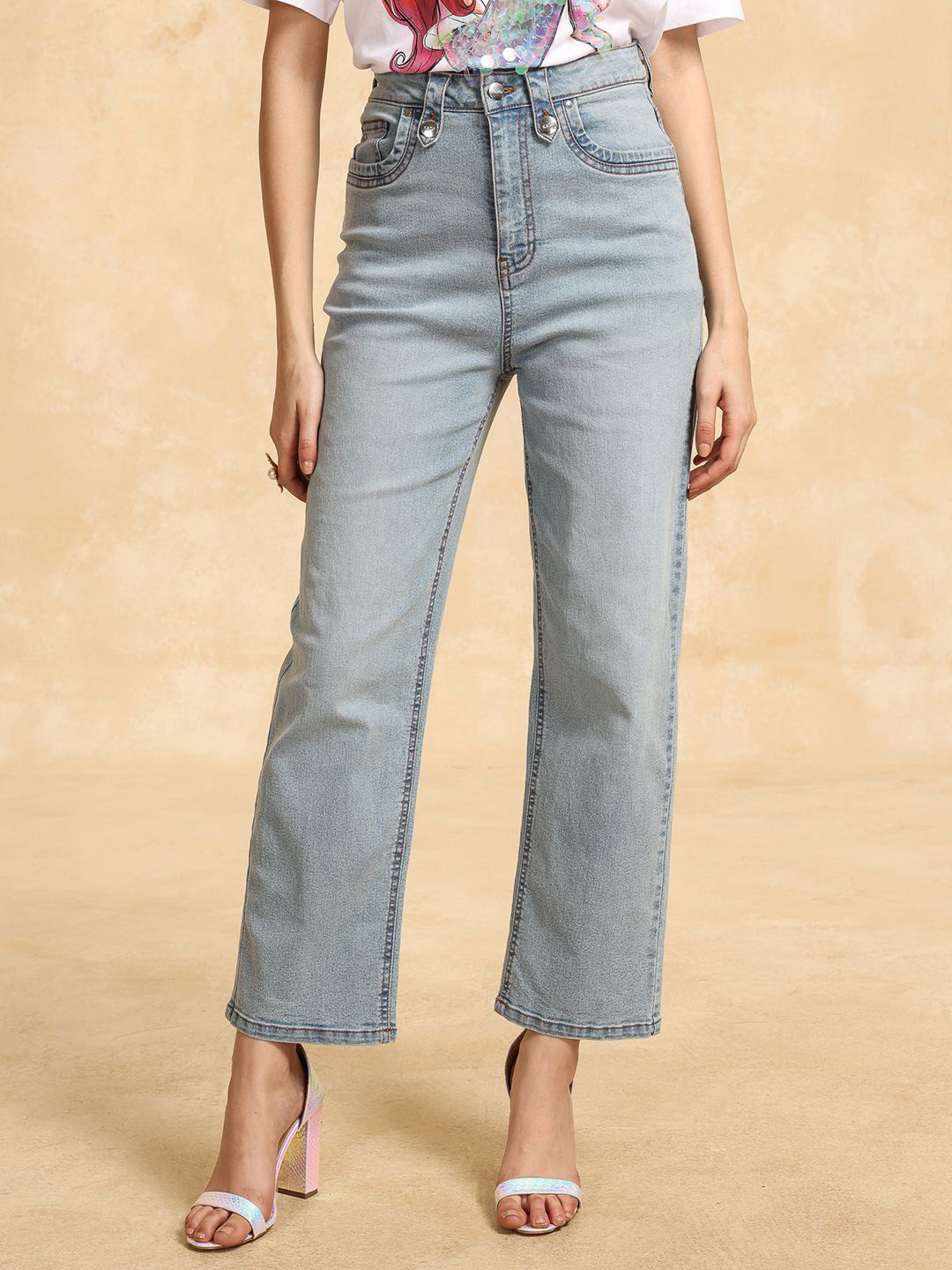 Kazo Women Cotton Straight Fit Jeans With Button Tabs