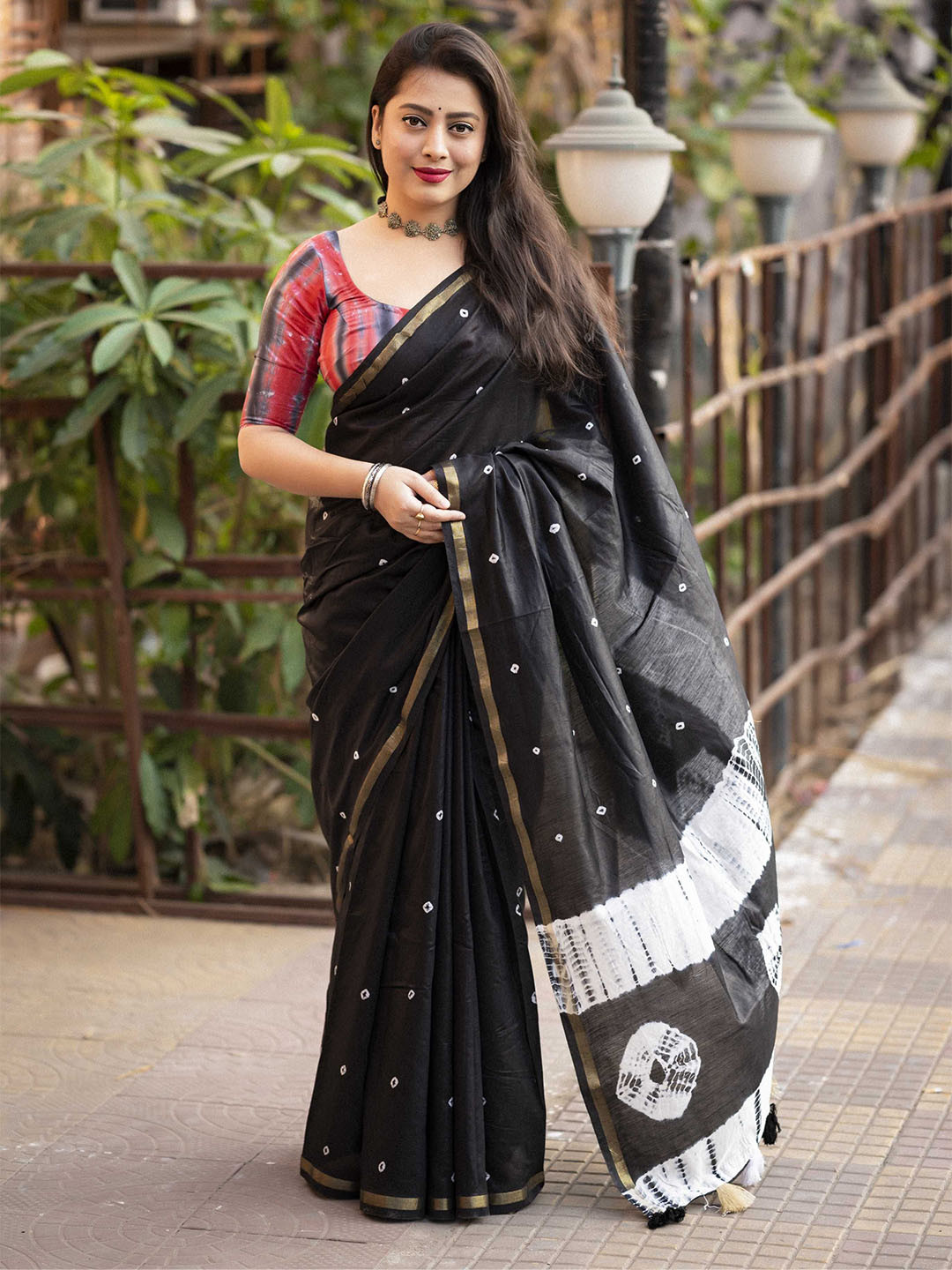 LeeliPeeri Designer Bandhani Block Print Saree