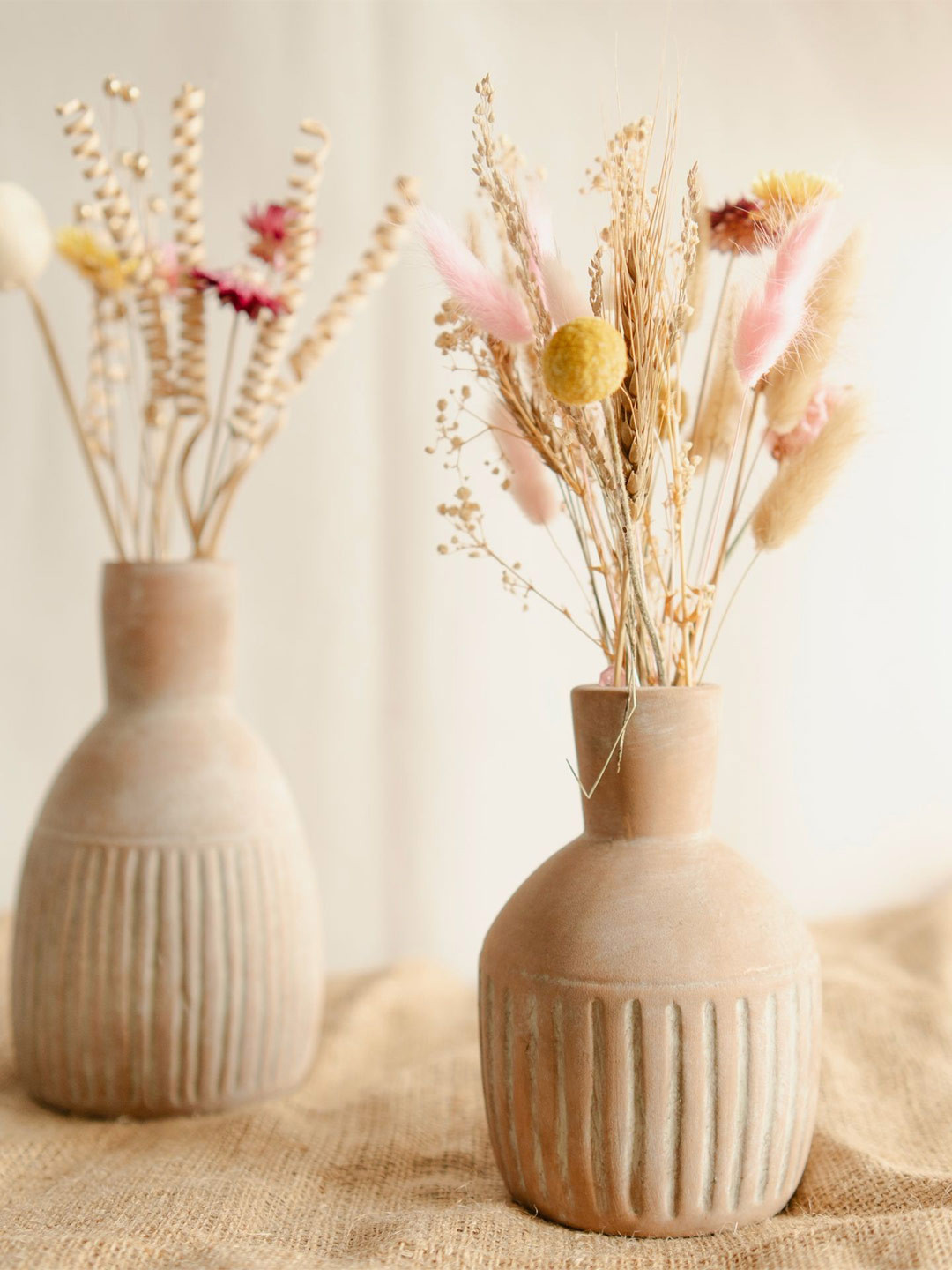 ArteCasa Old World Bloom Orange-Colored & Beige 2 Pieces Striped Vases With Bunch