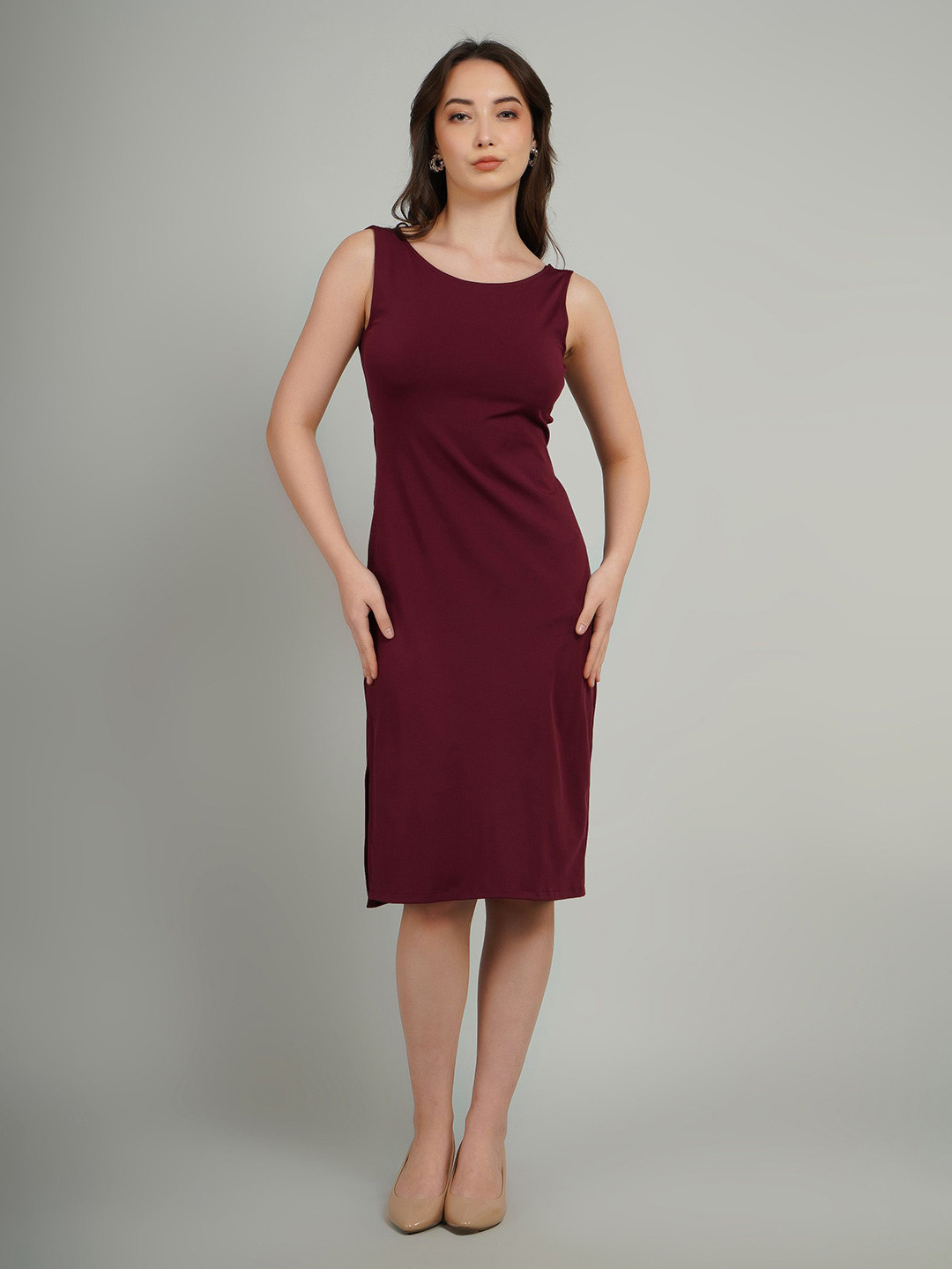 Gora Glama Women Slits Details Sheath Knee Length Dress