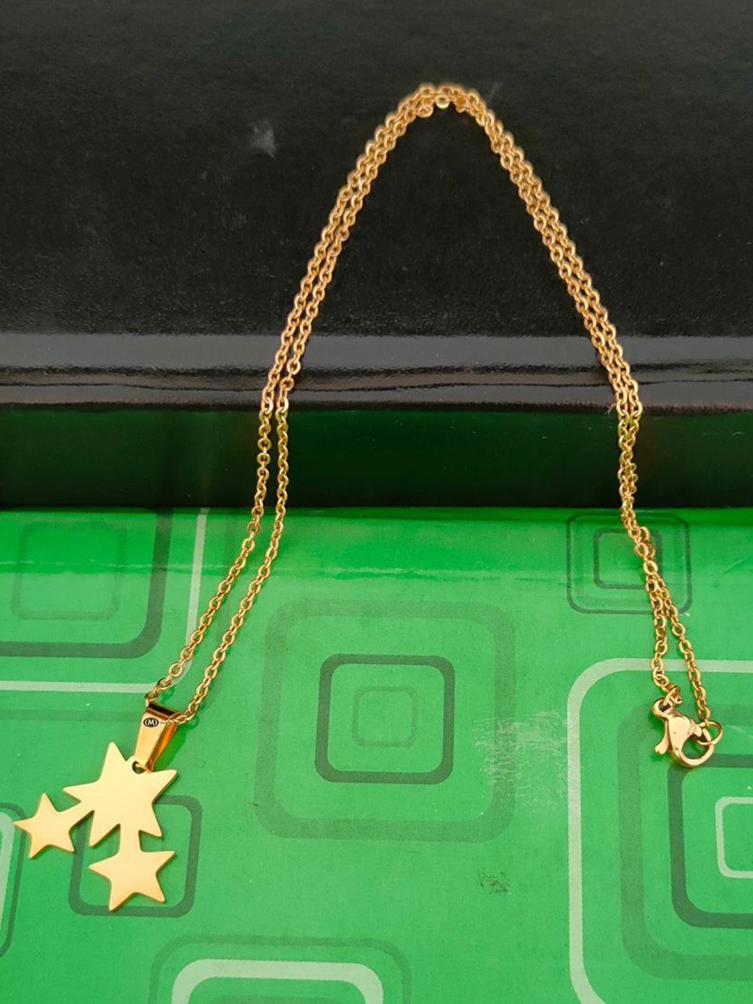 M Men Style Gold-Plated Star Shaped Pendant & Chain