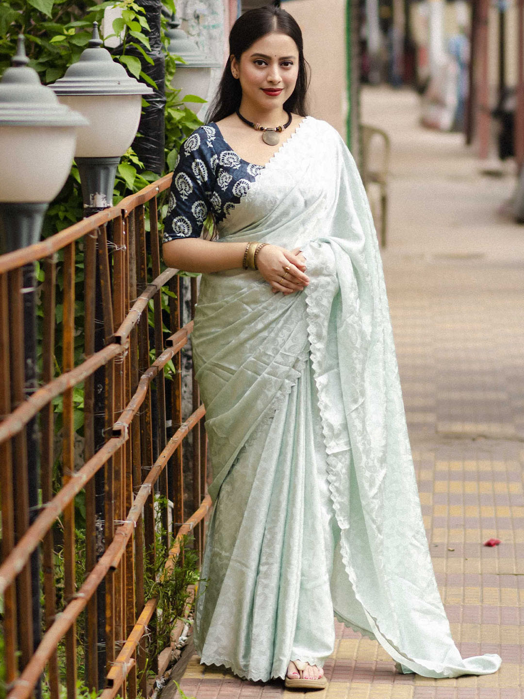 LeeliPeeri Designer Women Floral Self Design Poly Crepe Saree