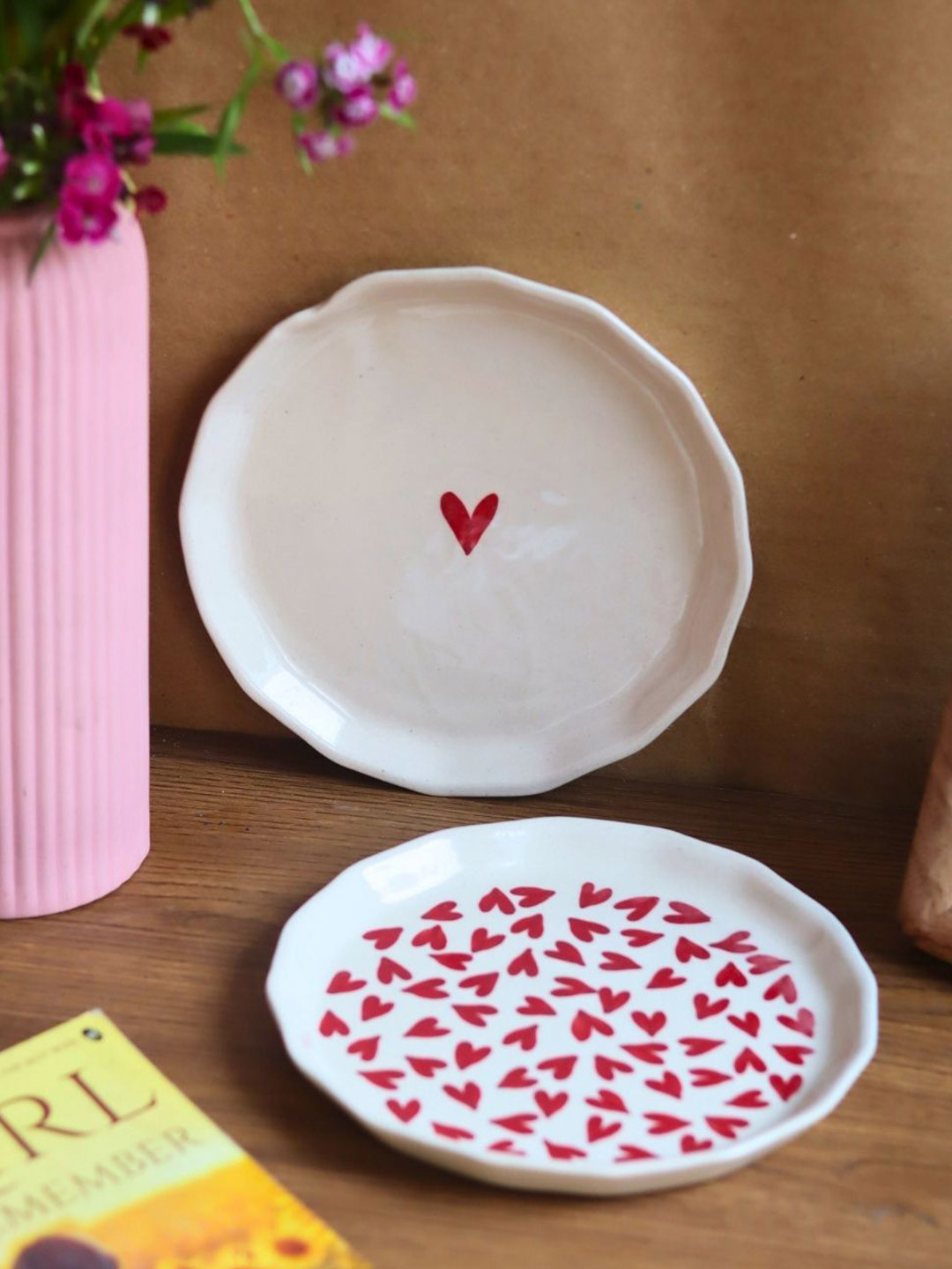 WEAVING HOMES White & Red 2 Pieces Heart & All Heart Ceramic Snack Plates