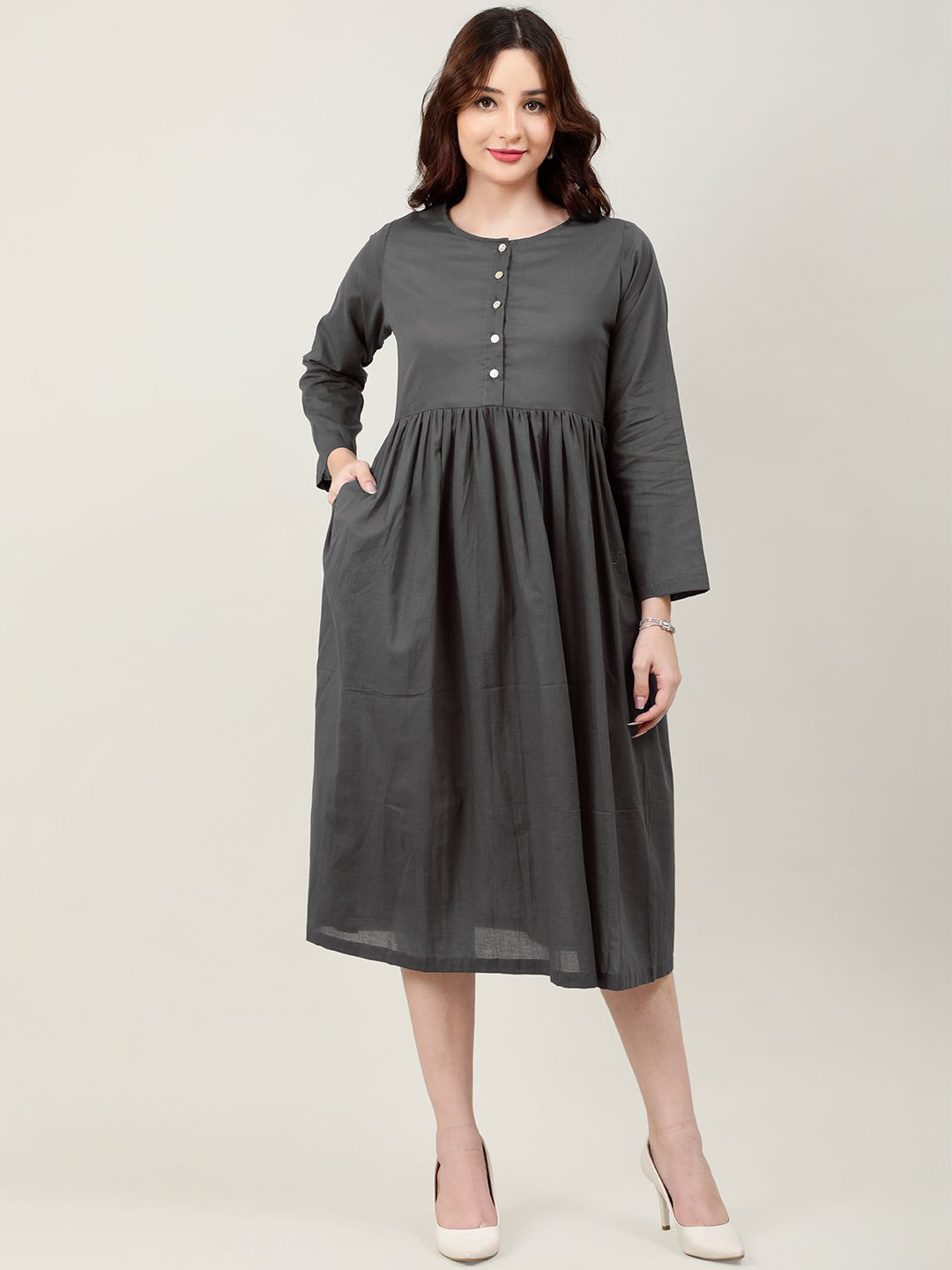 NAVIYATA Women Round Neck Long Sleeves Pleated Fit & Flare Midi Dress