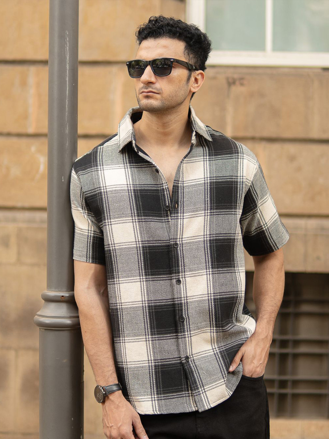 Powerlook Men Black Structured Checks Shirt