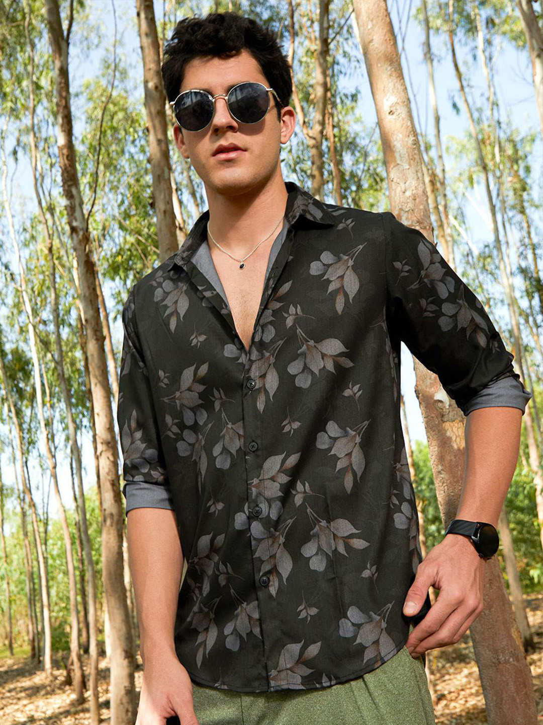 Campus Sutra Men Classic Printed Stamped-Foliage Shirt