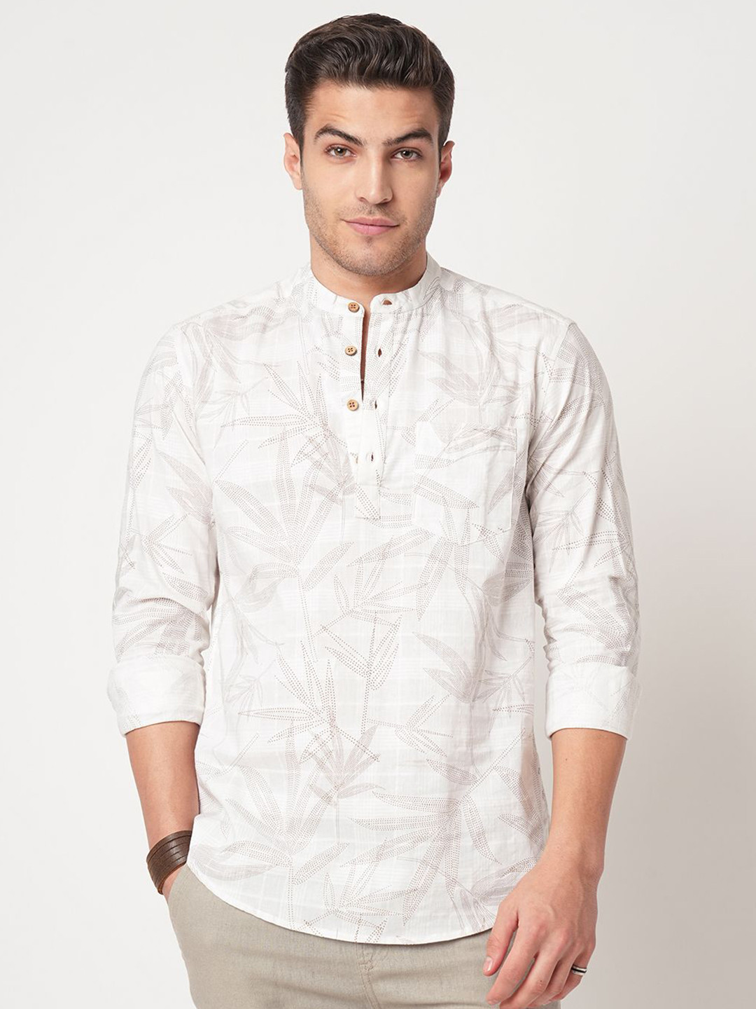 VASTRADO Dotted Leaf Printed Band Collar Cotton Straight Short Kurta