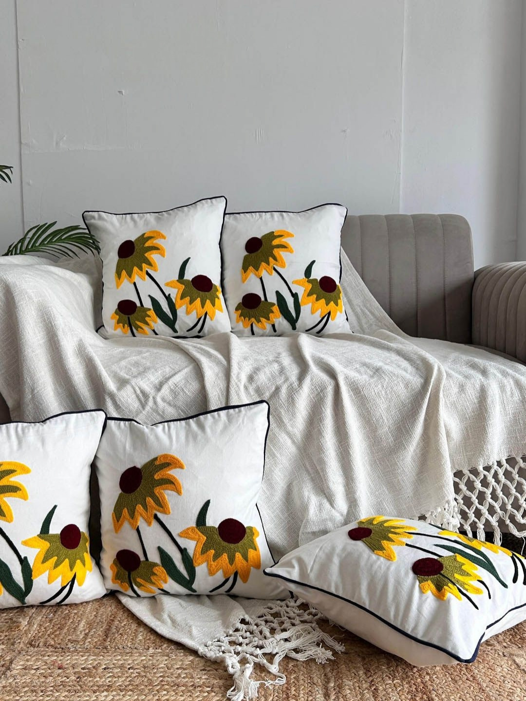 EXPORT HOUSE White & Yellow Set of 2 Floral Square Cushion Covers