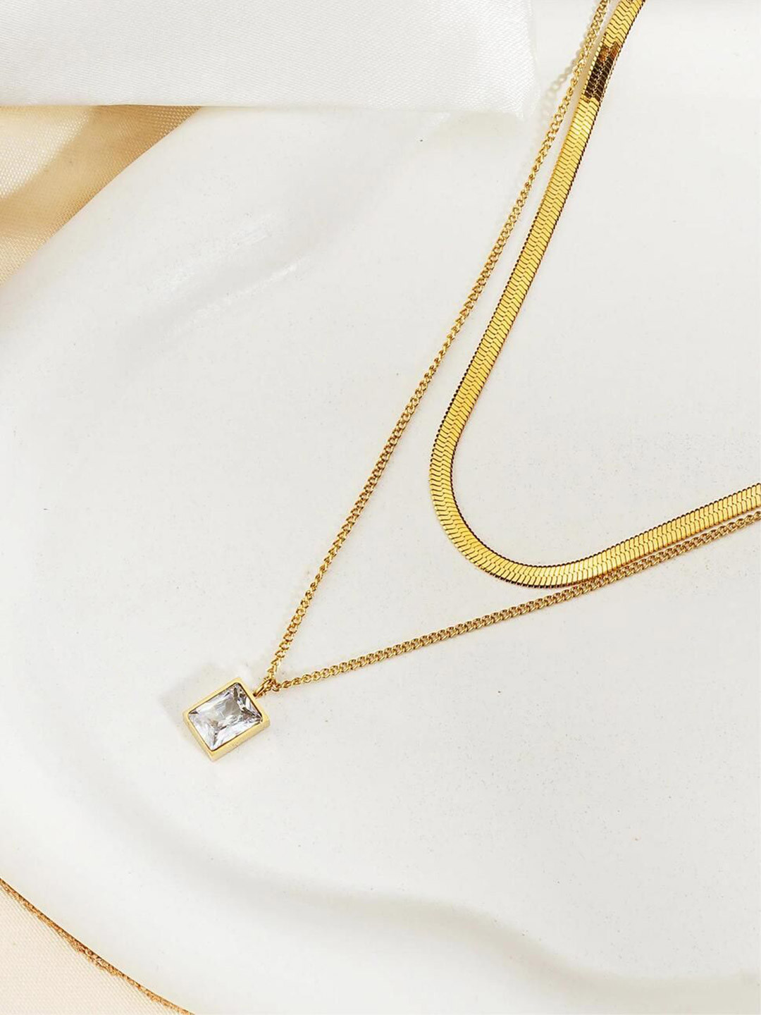 Palli Creation Stainless Steel Gold-Plated Artificial Stones Studded Pendant With Chain