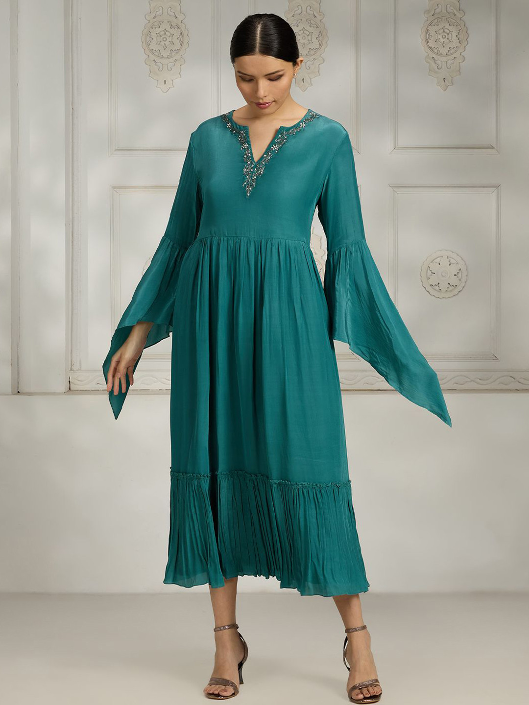 Rivaar By Rocky Star Women Solid Embroidered Bell Sleeves A-Line Midi Dress