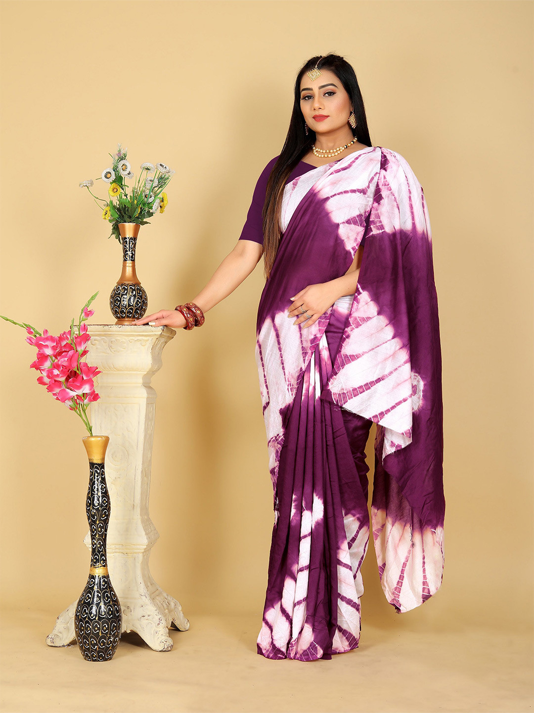 VRUNDA FASHION Tie and Dye Dyed Chanderi Saree