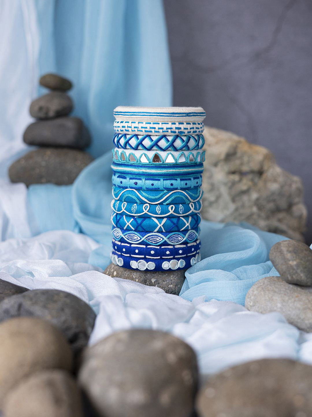 Taasha Craft Set Of 12 Printed Bangles