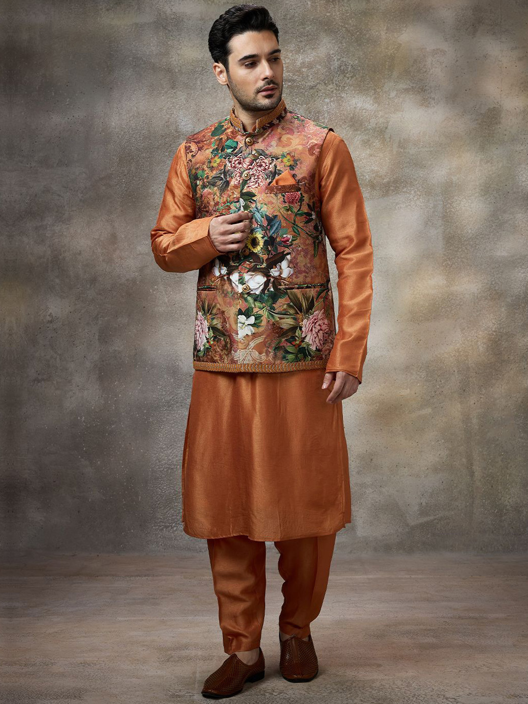 Rivaar By Rocky Star Floral Printed Kurta With Pyjamas & Nehru jacket