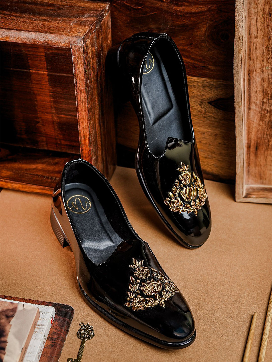 NR By Nidhi Rathi Men Brogues