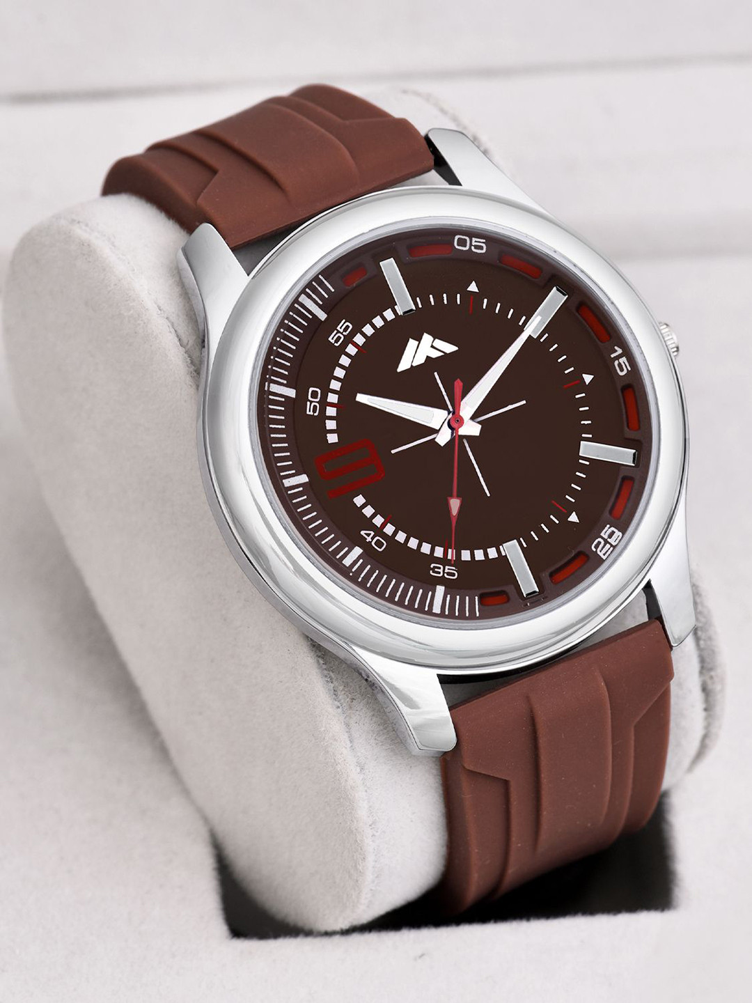 Shocknshop Men Brass Dial & Straps Analogue Watch MT55