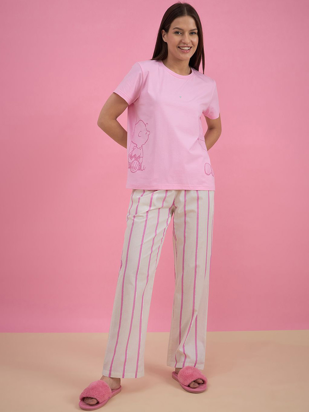 Sweet Dreams Women Snoopy Characters Pyjama Set