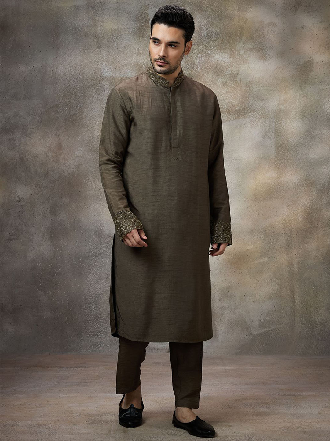 Rivaar By Rocky Star Beads And Stones Work Mandarin Collar Kurta With Pyjamas