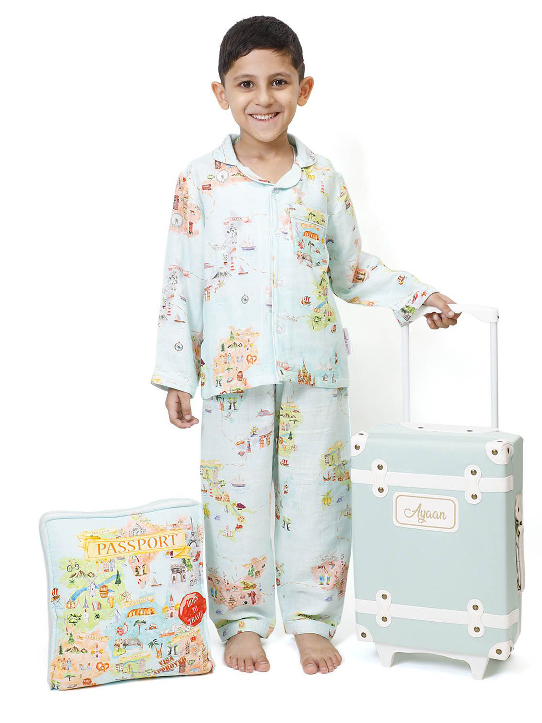 Snuggly Spaces Kids Floral Printed Lapel Collar Night suit
