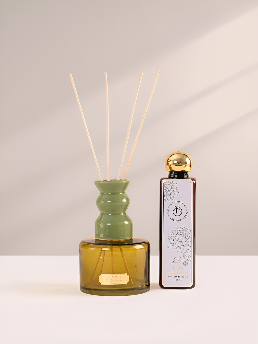 DOFT CANDLES Sage Cleanse Scented Oil With 8 Reed Sticks Diffuser Set - 200 ml