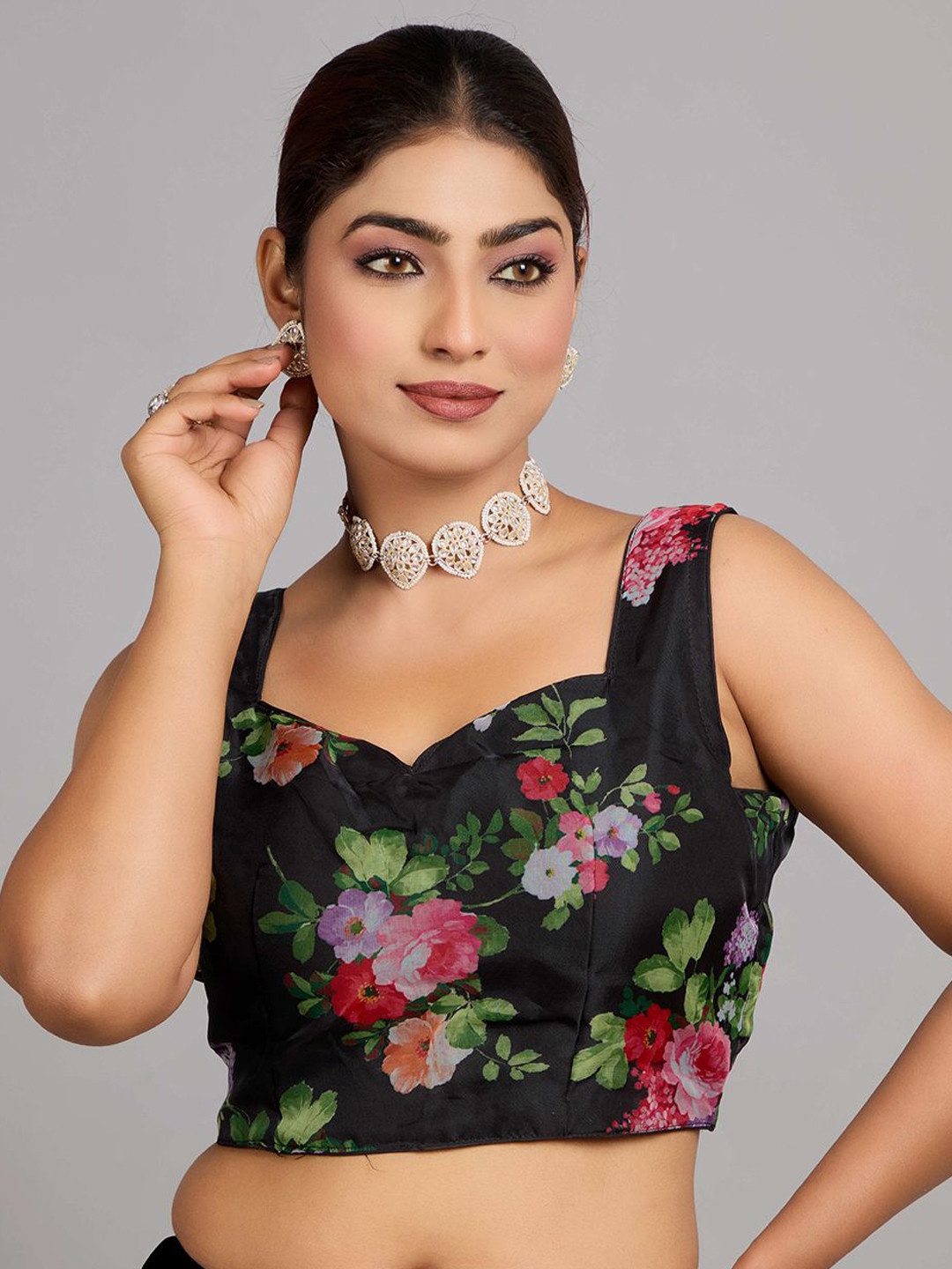 Ethnovog Printed Sweet Heart-Neck Saree Blouse