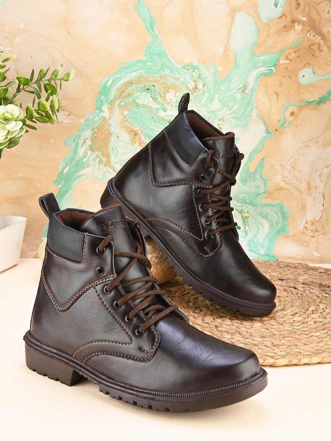 ARIWA Men Block Heels Boots