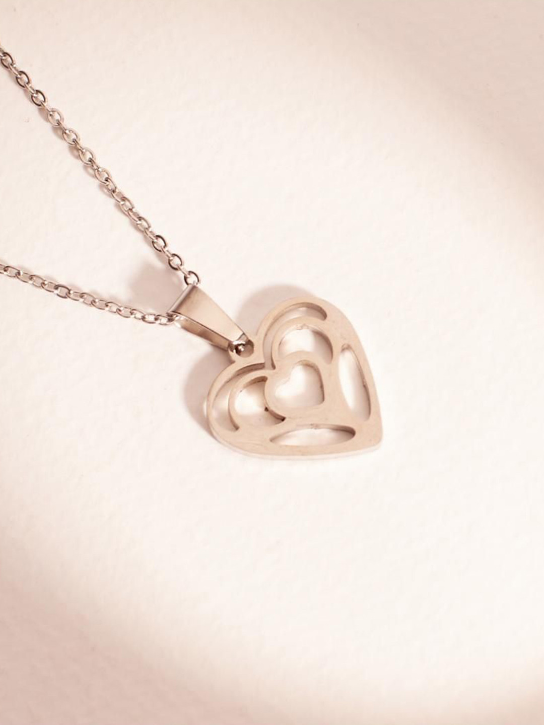 SALTY Stainless Steel Darling Heart Shaped Pendant With Chain