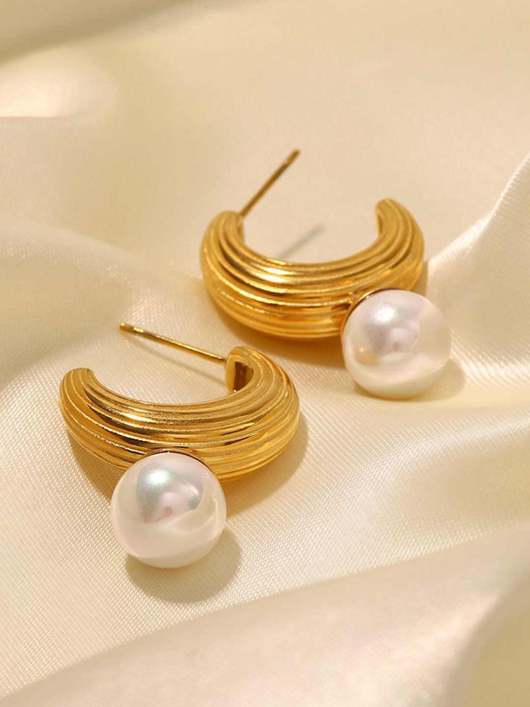 Aiza 18KT Gold Plated Sweetheart Danglers