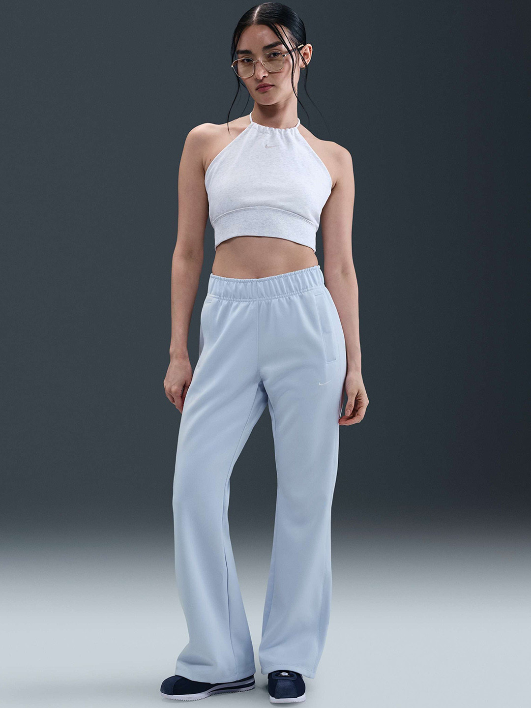 Nike Sportswear Windrunner Women's Slim Mid-Rise Knit Trousers