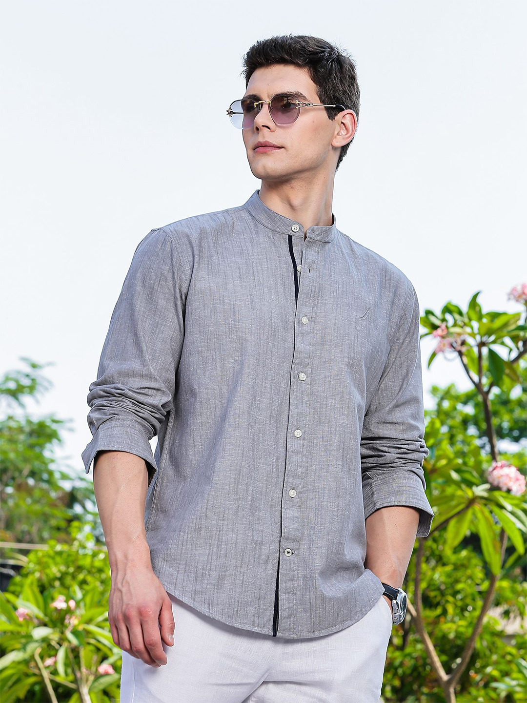 Nautica Men's Slim Fit Cotton-Linen Harmony Shirt