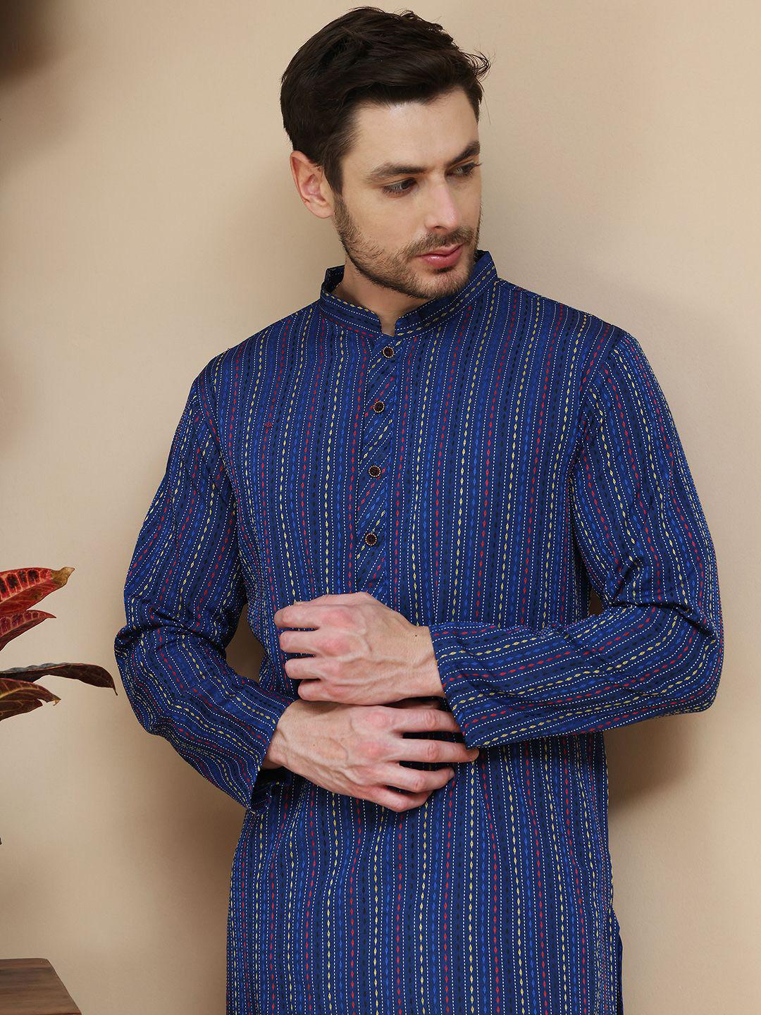 Anouk Mirage Geometric Woven Design Mandarin Collar Straight Kurta With Pyjamas