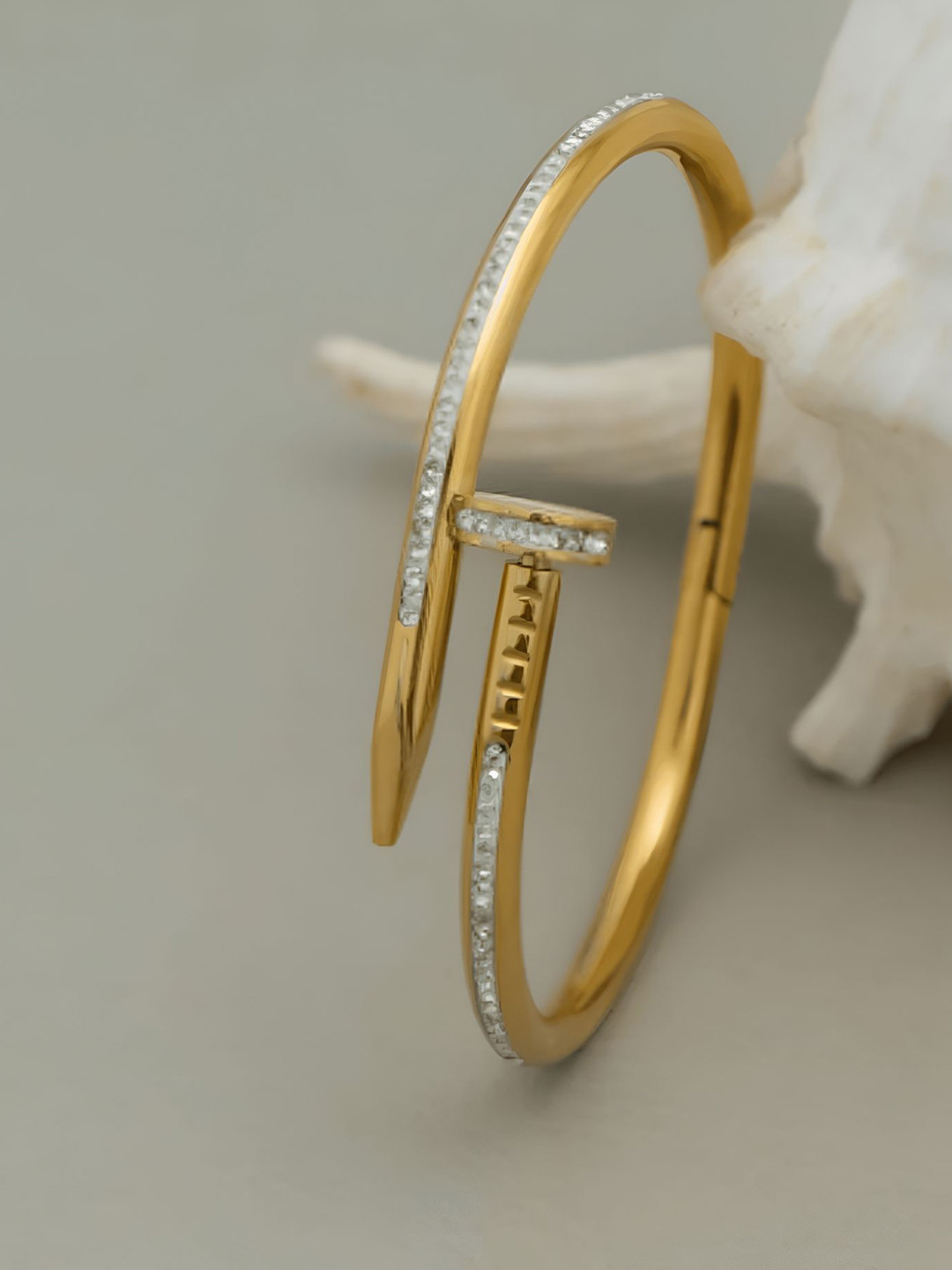 Thrillz Women Cubic Zirconia Gold-Plated Charm Bracelet