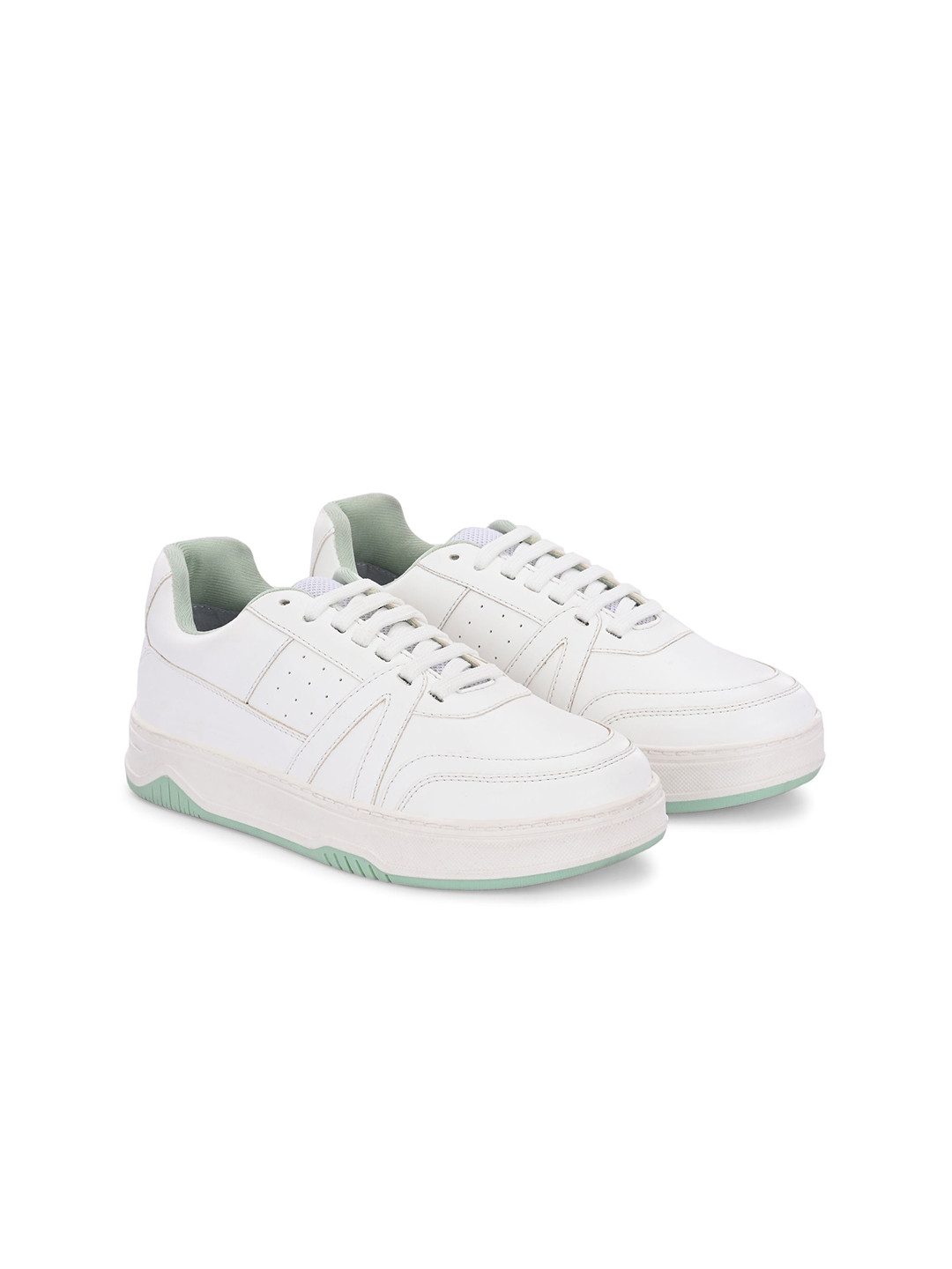 Roadster Women Casual Sneakers