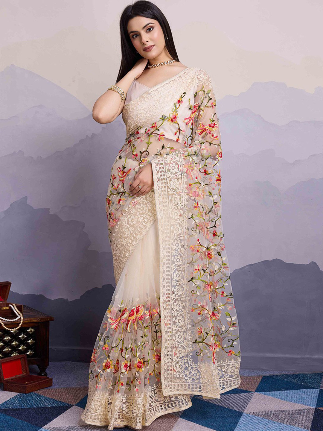 Peachmode Floral Printed Net Saree with Unstitched Blouse Piece