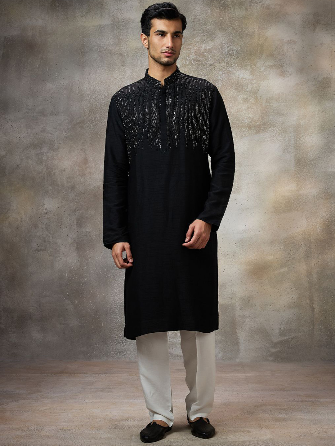 Rivaar By Rocky Star Embroidered Beads & Stones Mandarin Collar Straight Kurta & Trousers