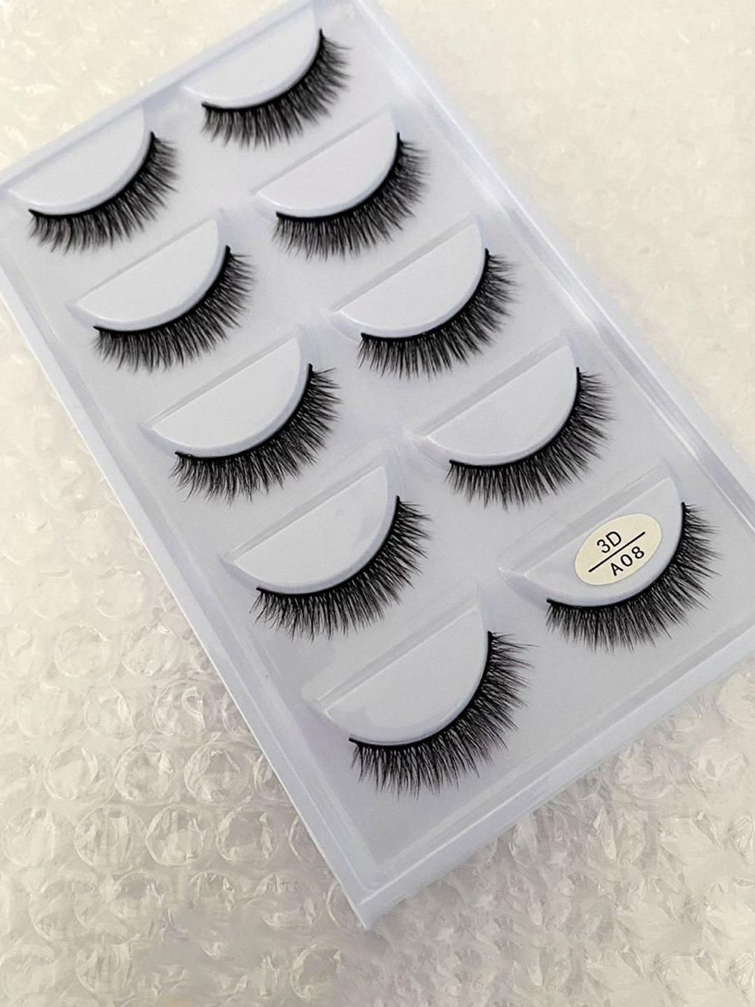 THE WINK STUDIO Light Weight False Eyelashes - 5 Pairs - 3D A08