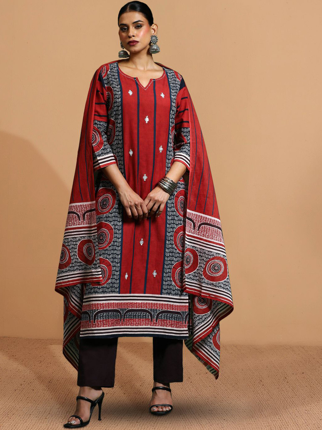 House of Printed Straight Kurta & Trouser With Dupatta