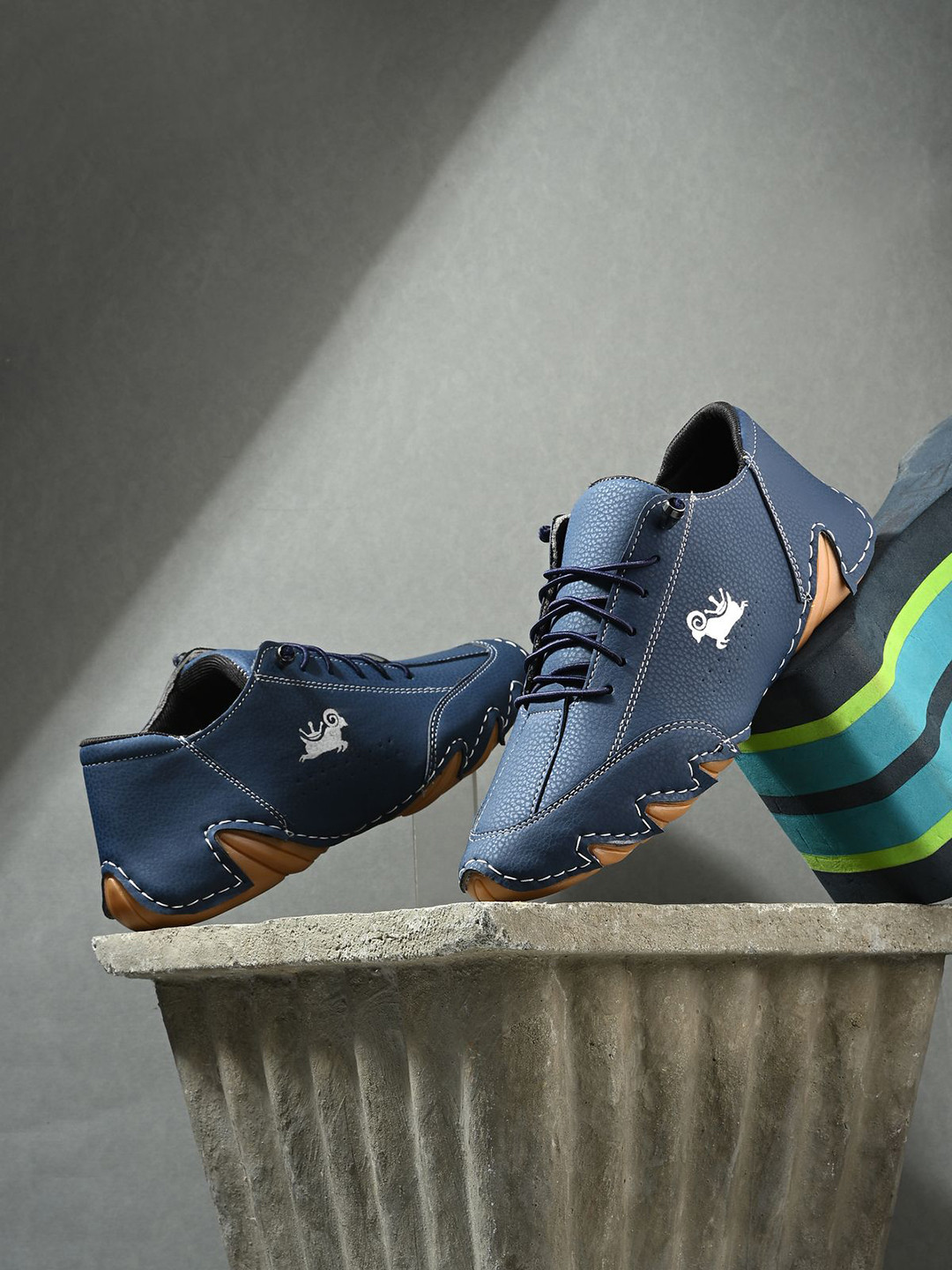 Corsac Men Fashion