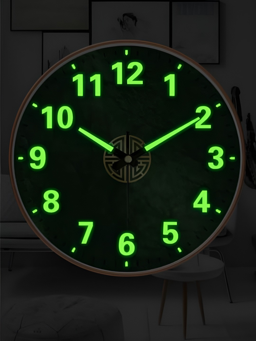 Star work Green Round Contemporary Analogue Wall Clock